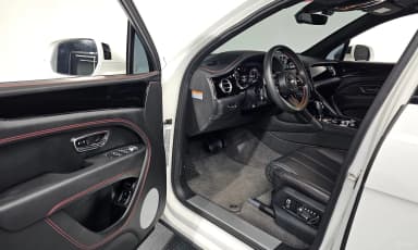 Bentayga
