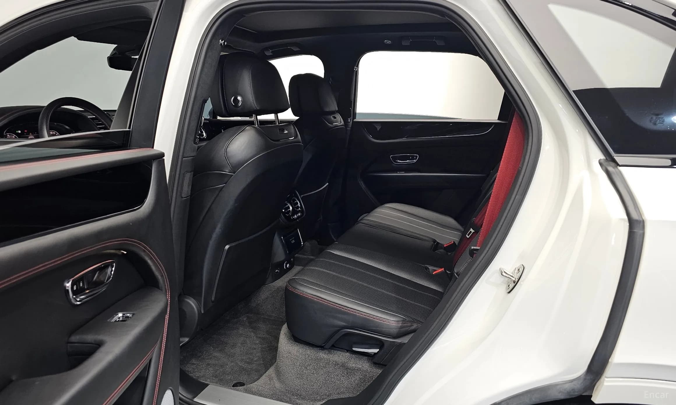 Bentayga