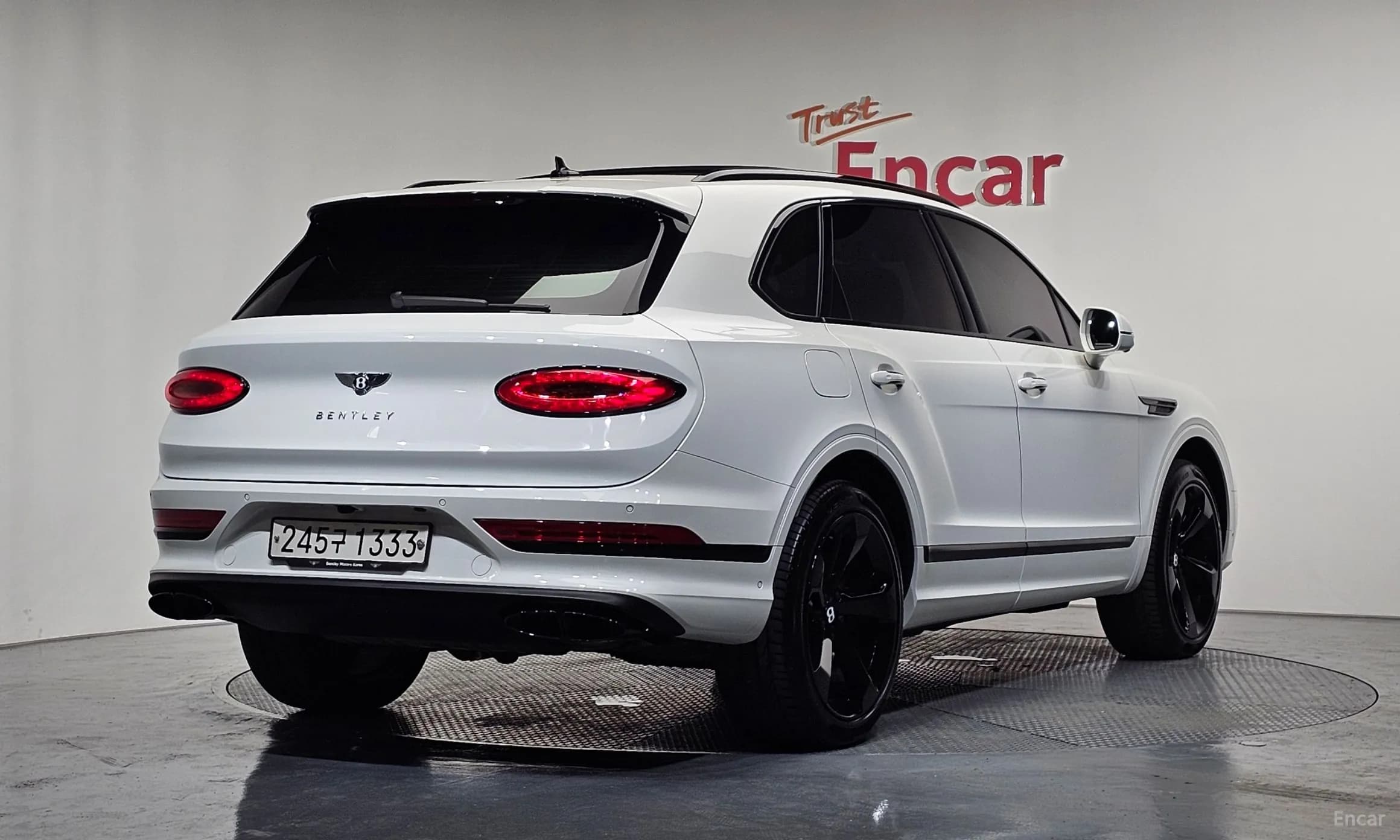 Bentayga