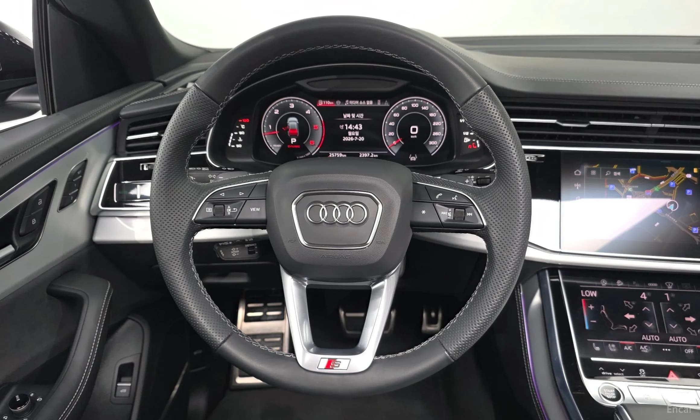 Q8 (4M)