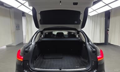 X4 (G02)