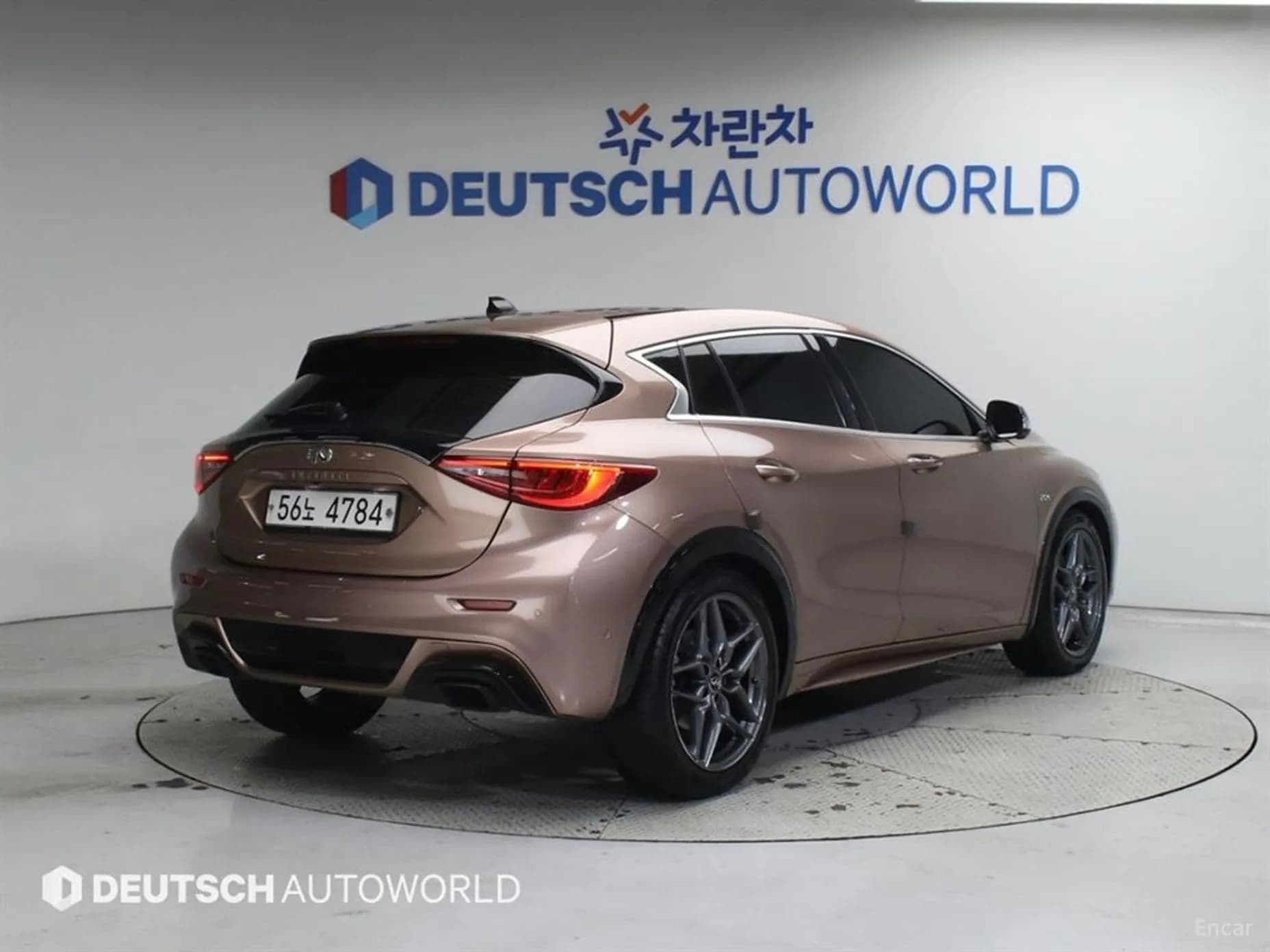 Q30