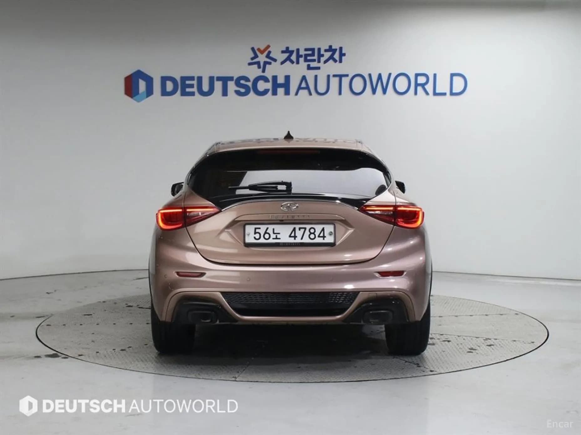 Q30