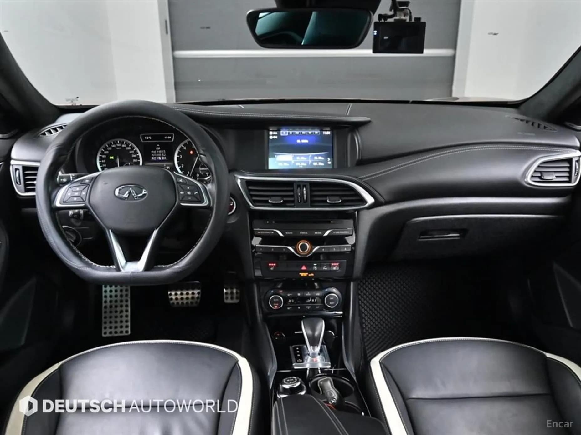 Q30