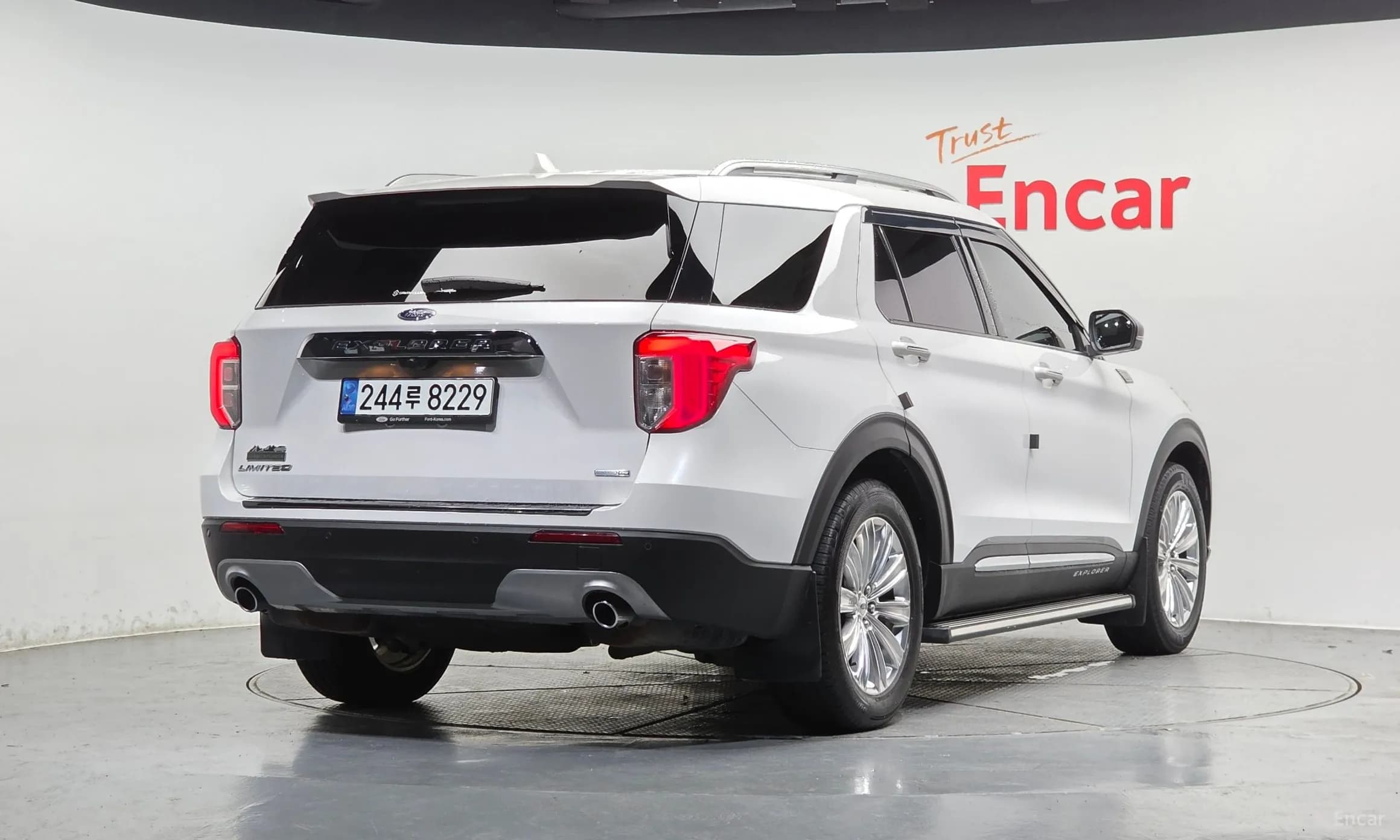 Explorer 6th Generation