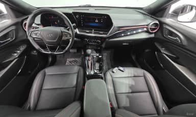 Trax Crossover