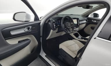 XC40