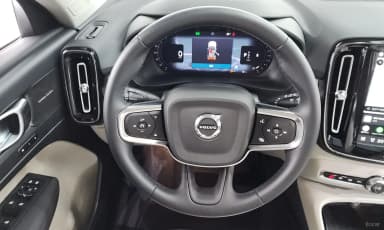 XC40