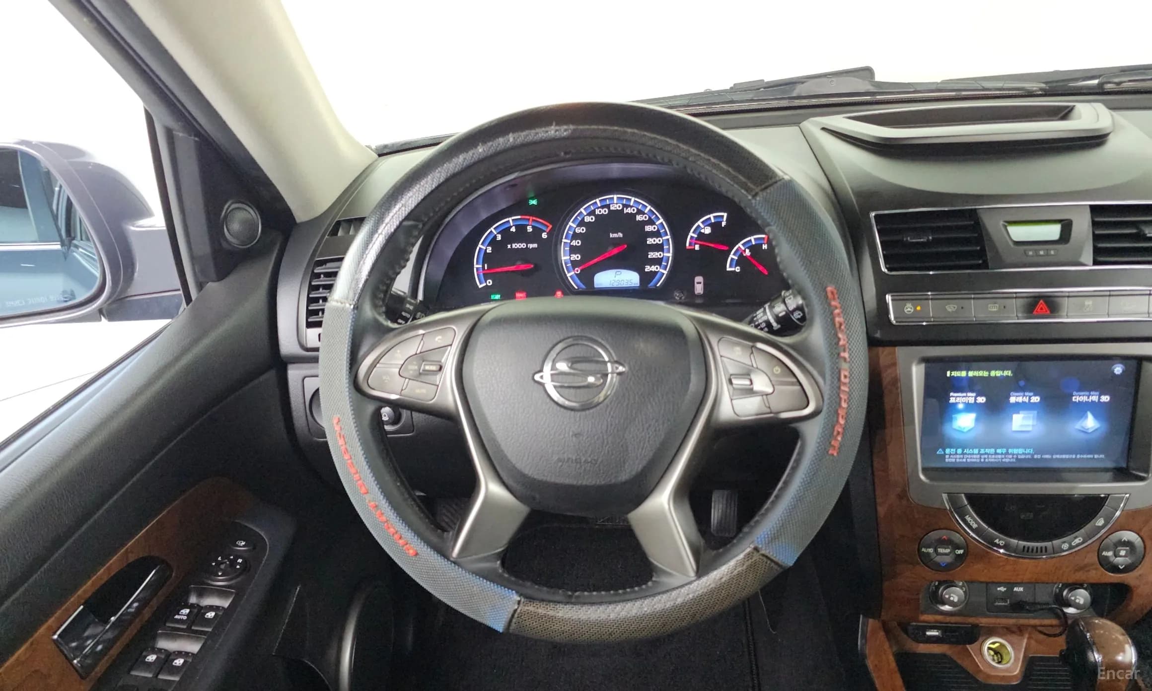 Rexton W