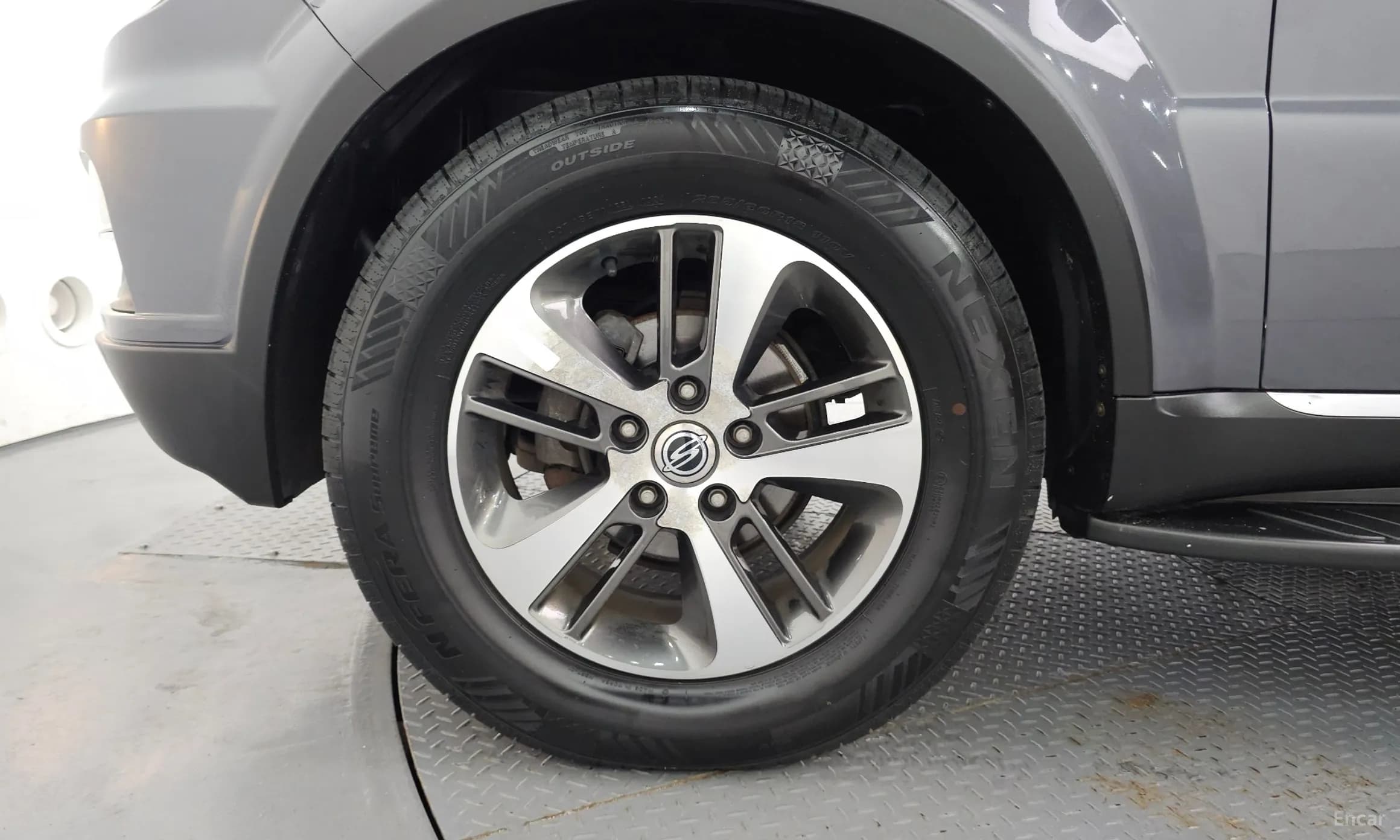 Rexton W