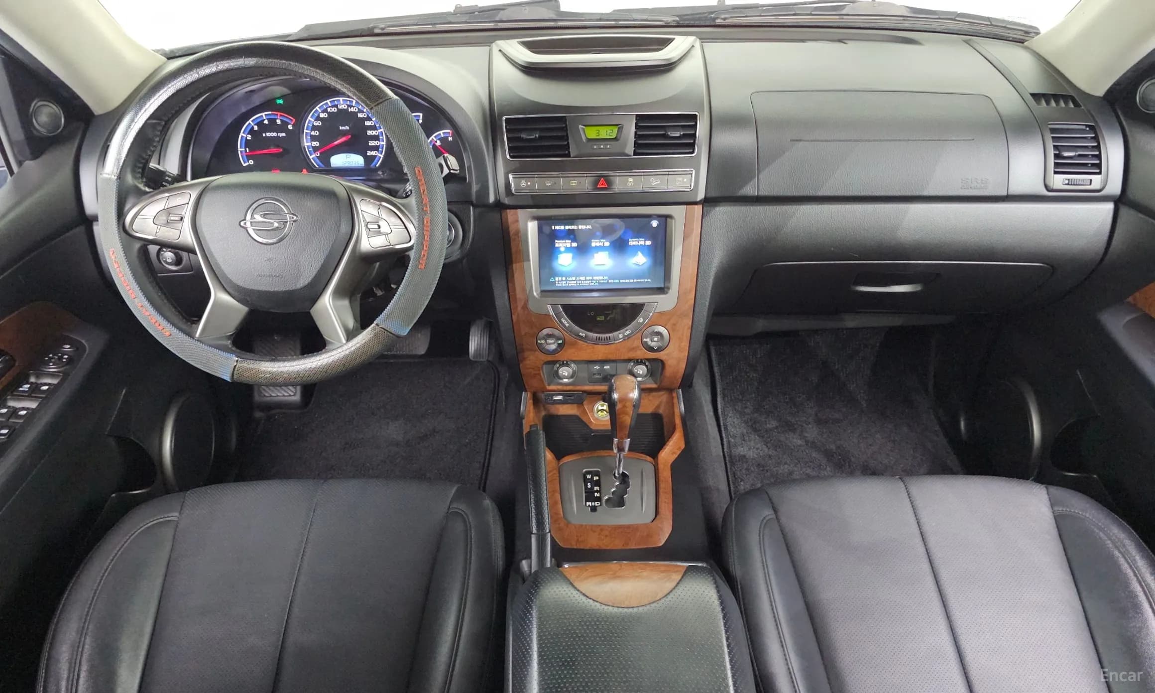 Rexton W