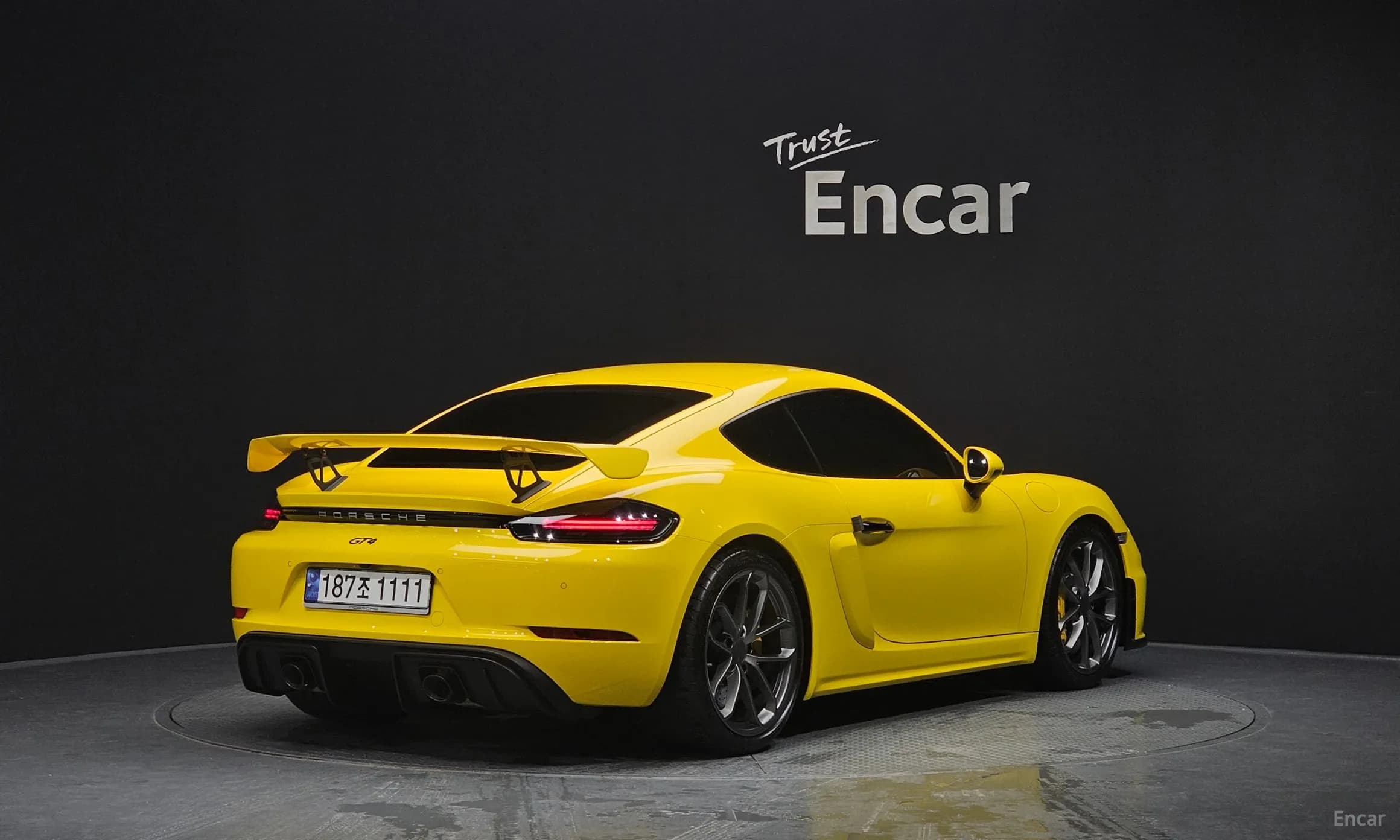 718 Cayman