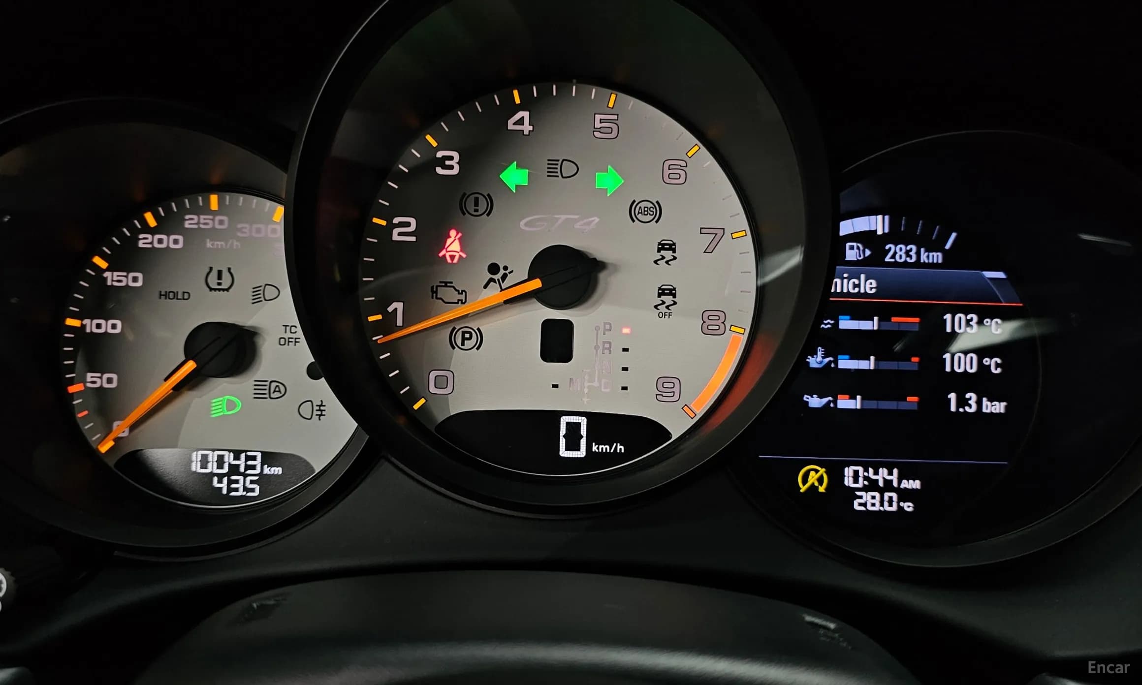 718 Cayman