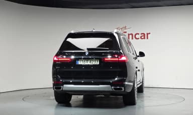 X7 (G07)