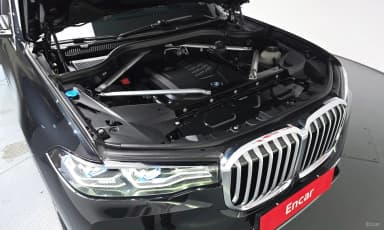 X7 (G07)