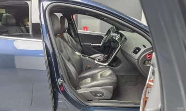 S60