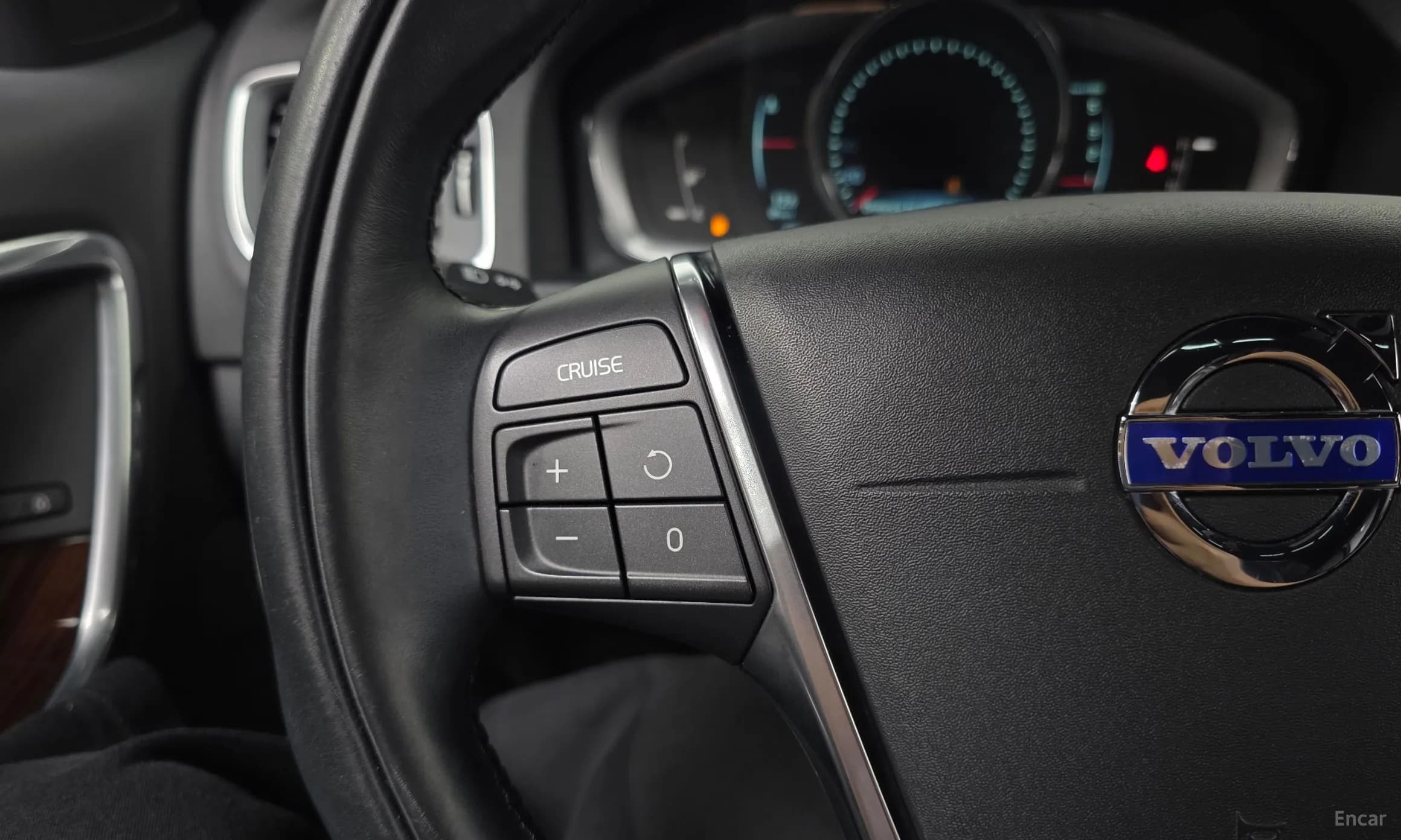 S60