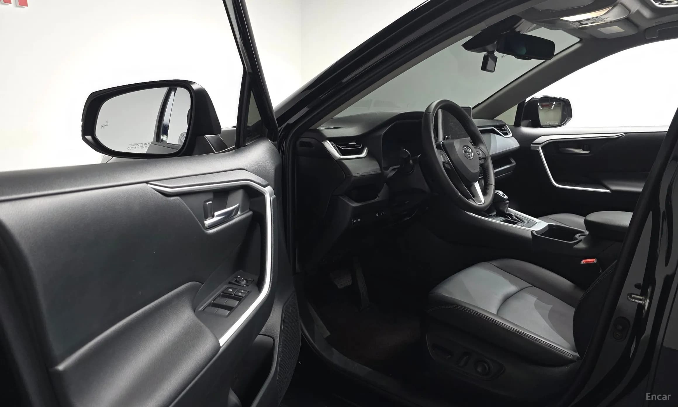 RAV4 5th Generation