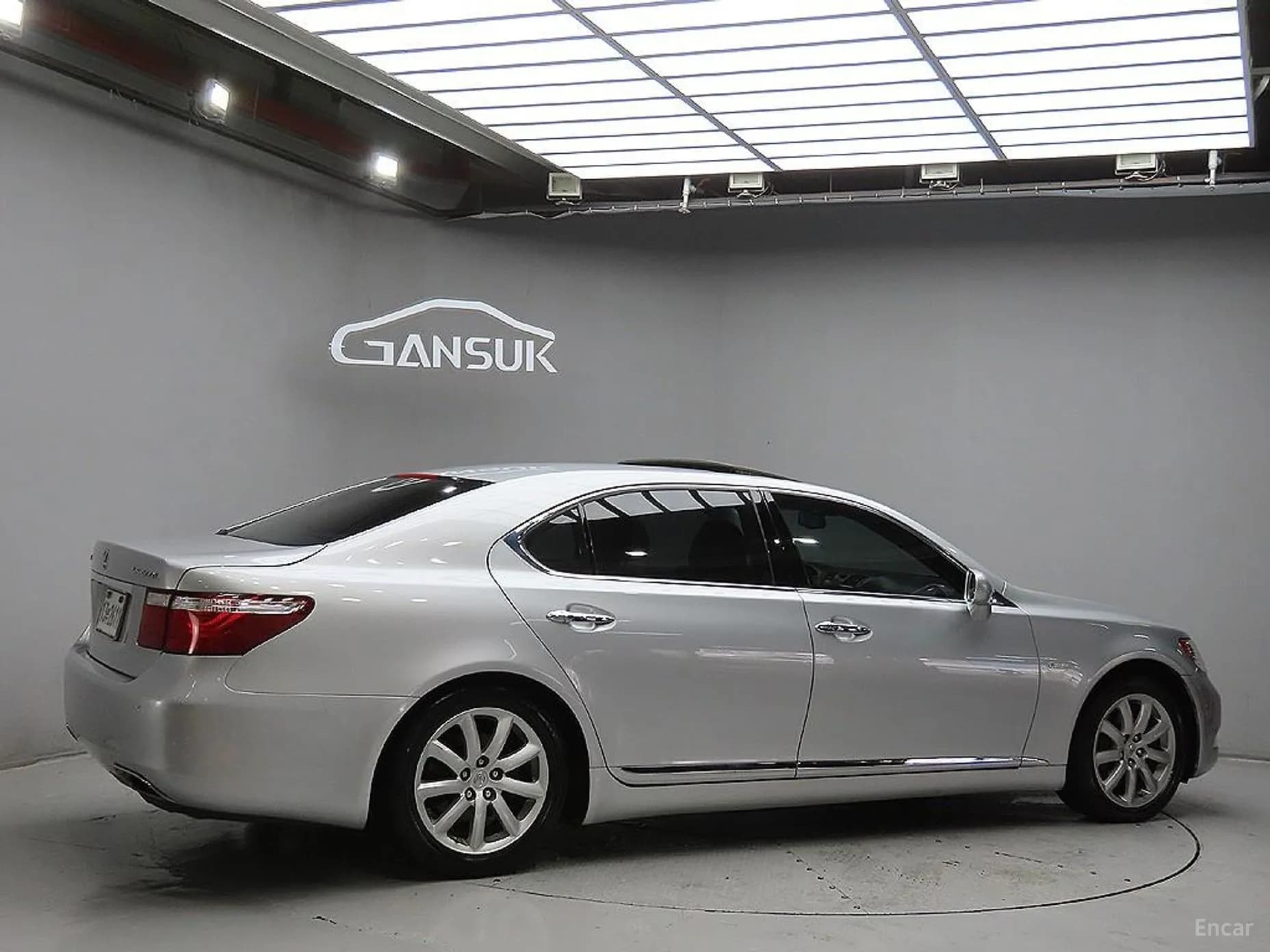 LS460L