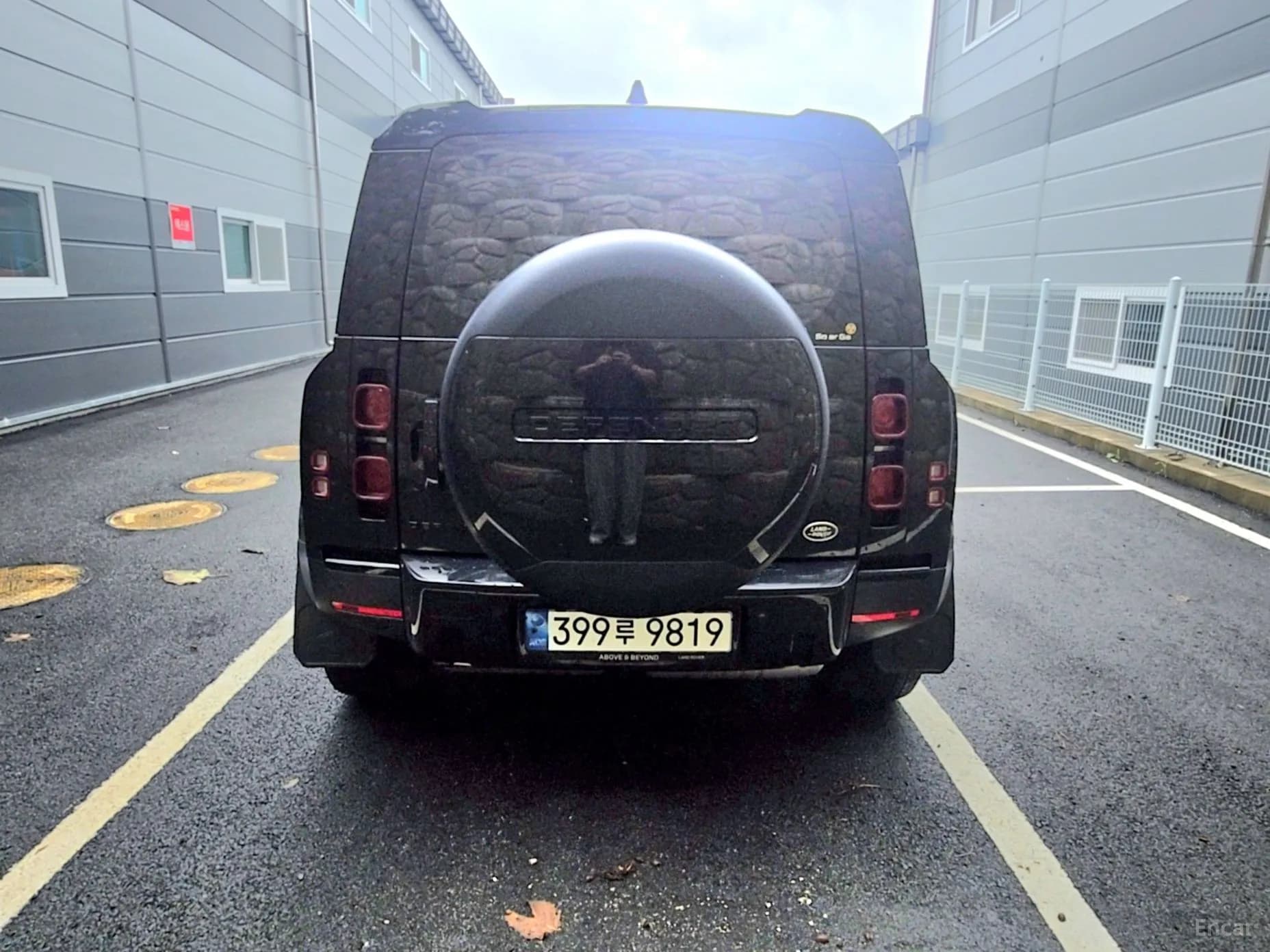 Defender (L663)