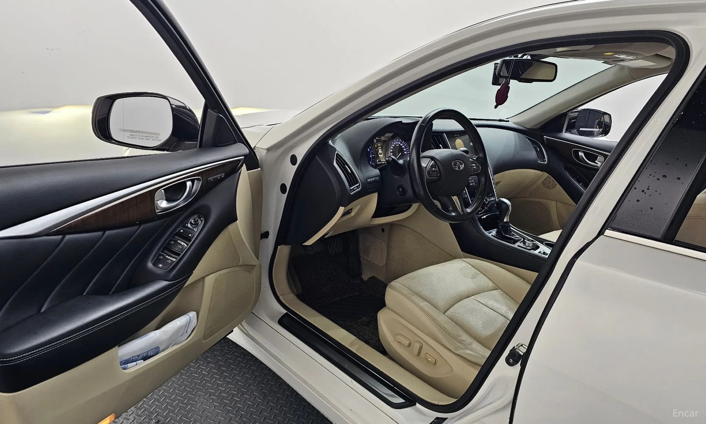 Q50
