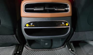GV70