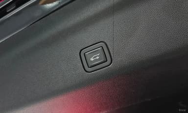 Escalade 5th Generation