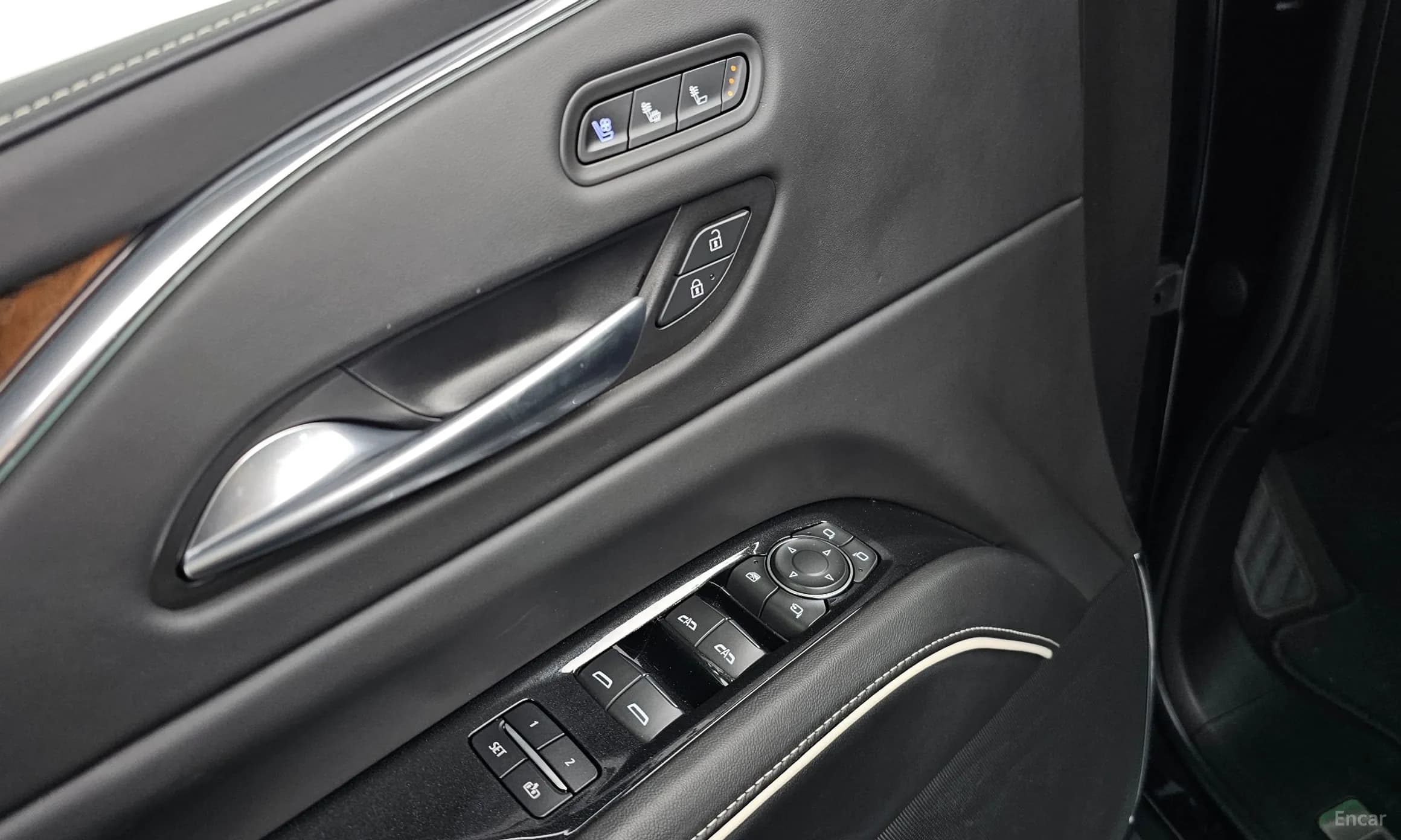 Escalade 5th Generation