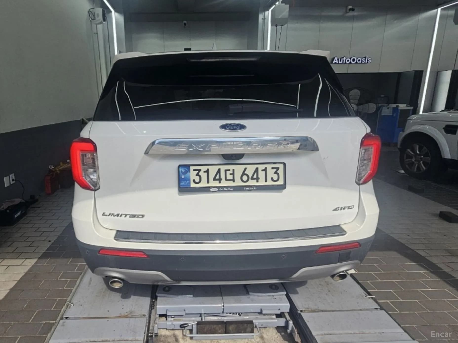 Explorer 6th Generation