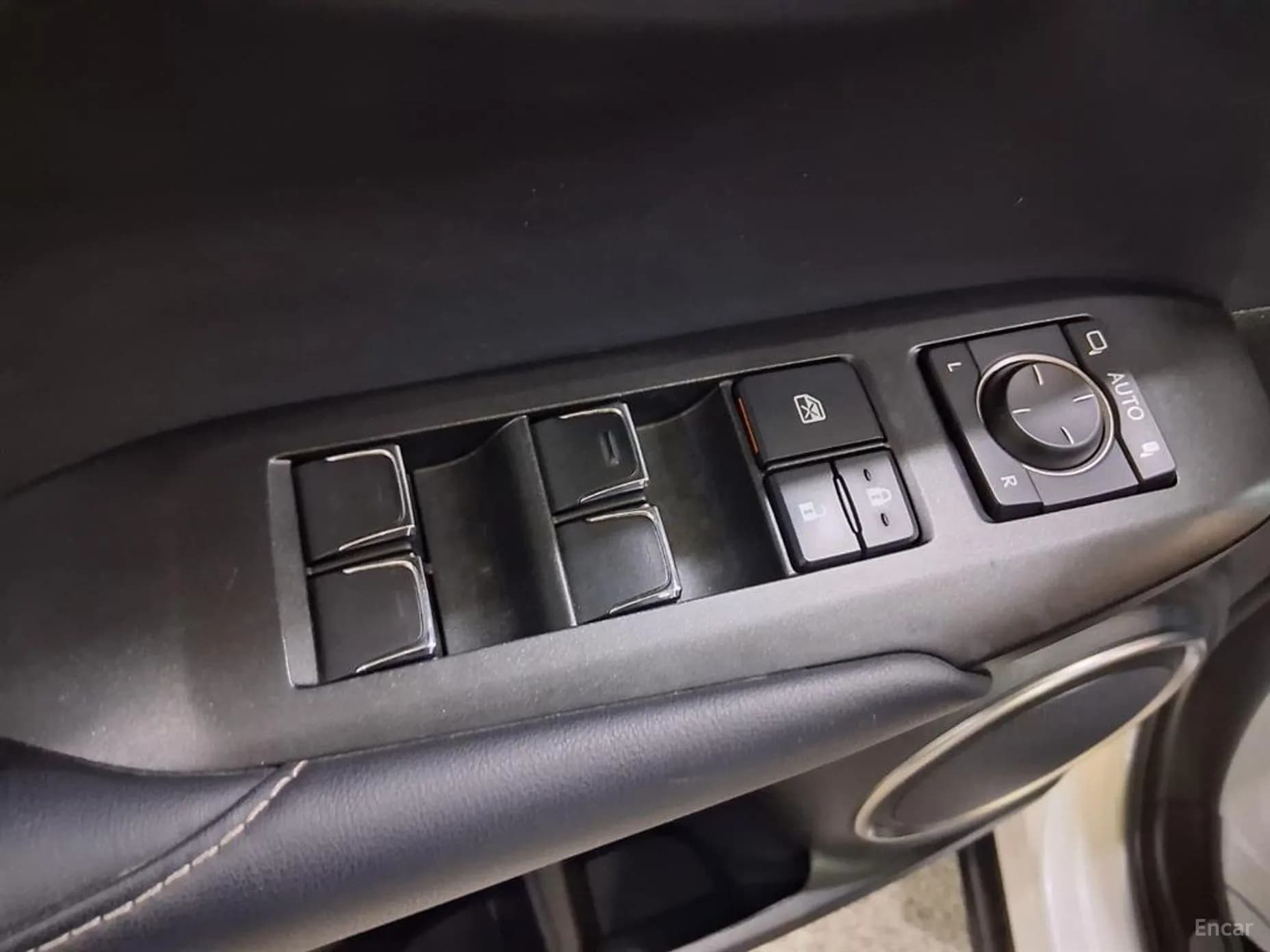 NX300h