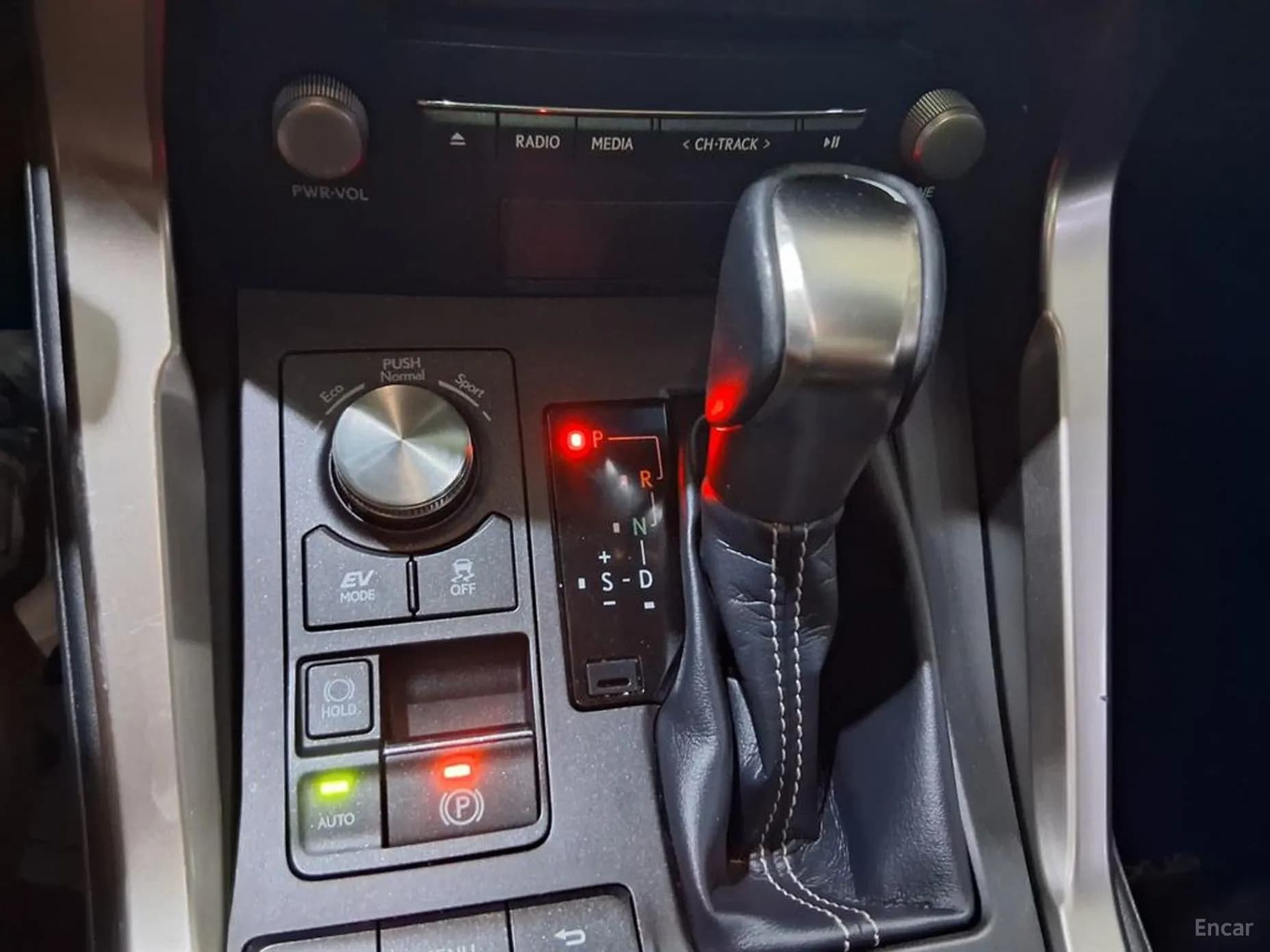 NX300h