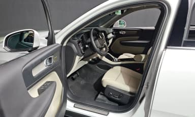 XC40