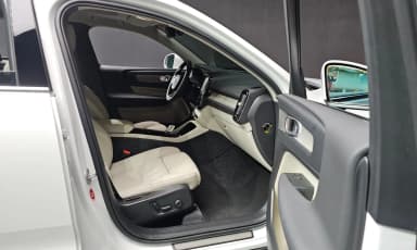 XC40