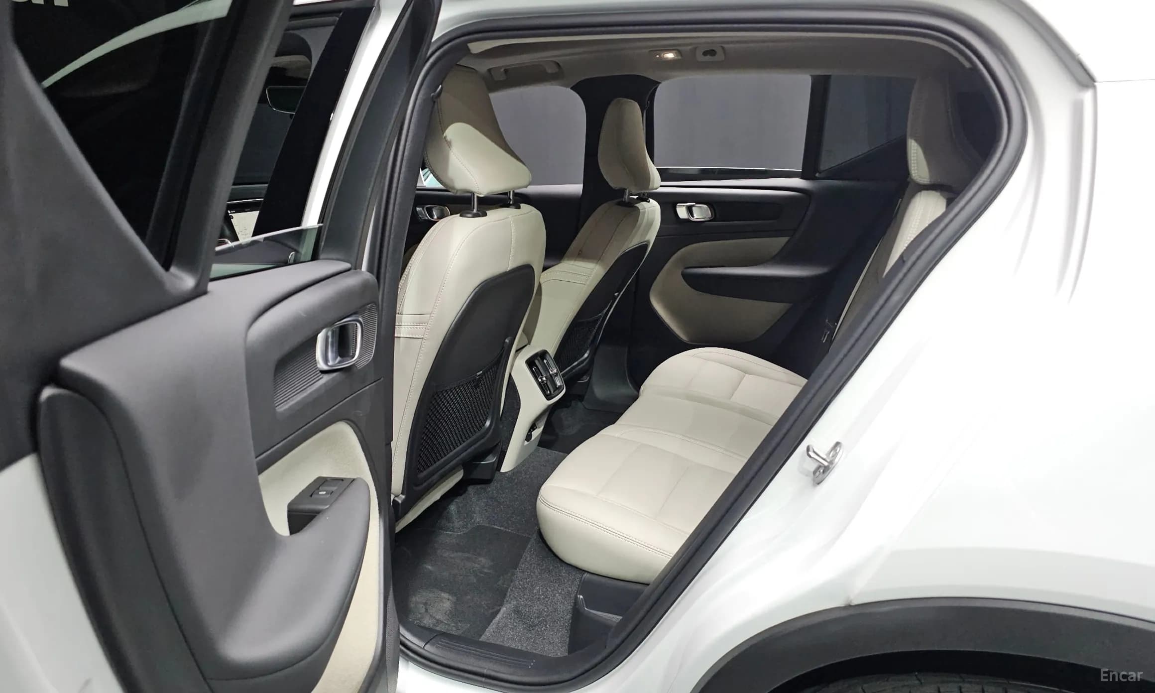 XC40