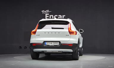 XC40