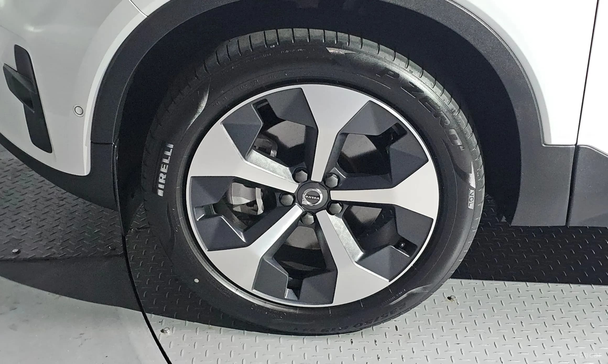 XC40