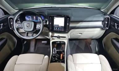 XC40
