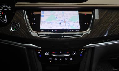 XT6