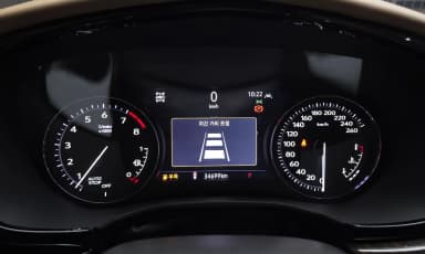 XT6