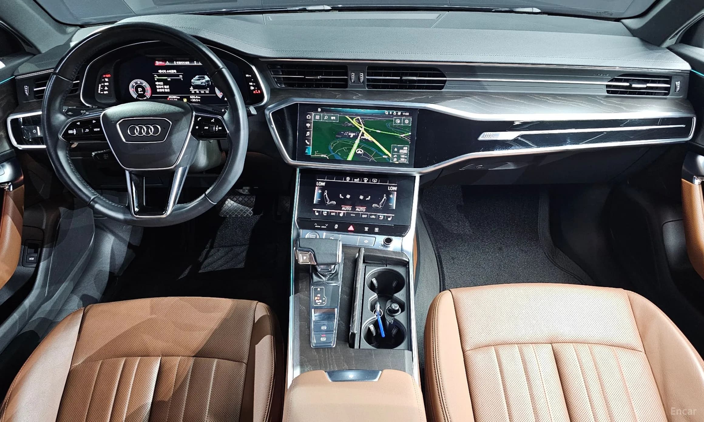 A6 (C8)