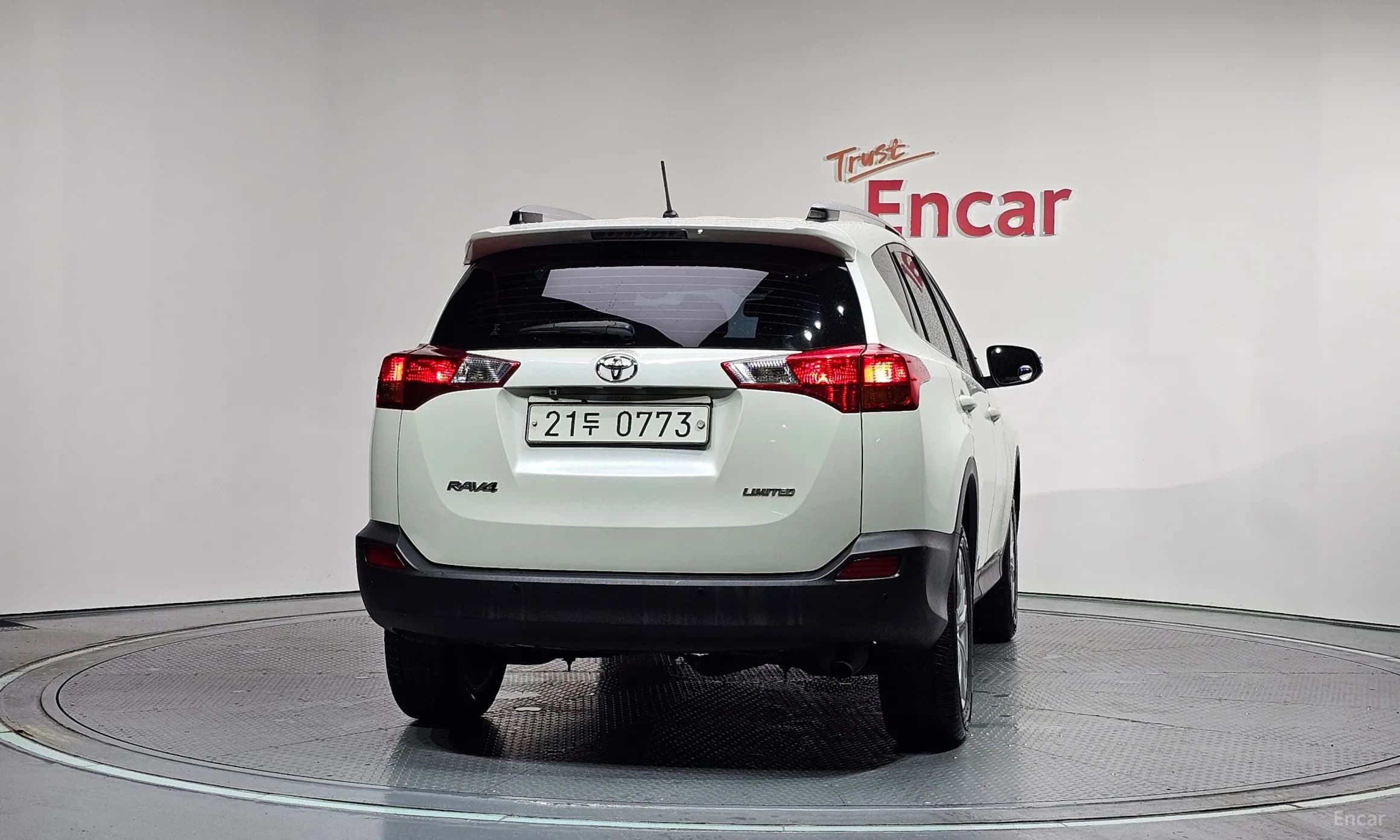 RAV4