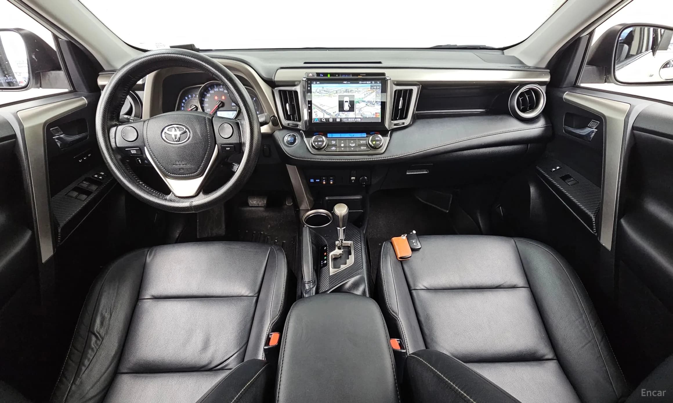 RAV4