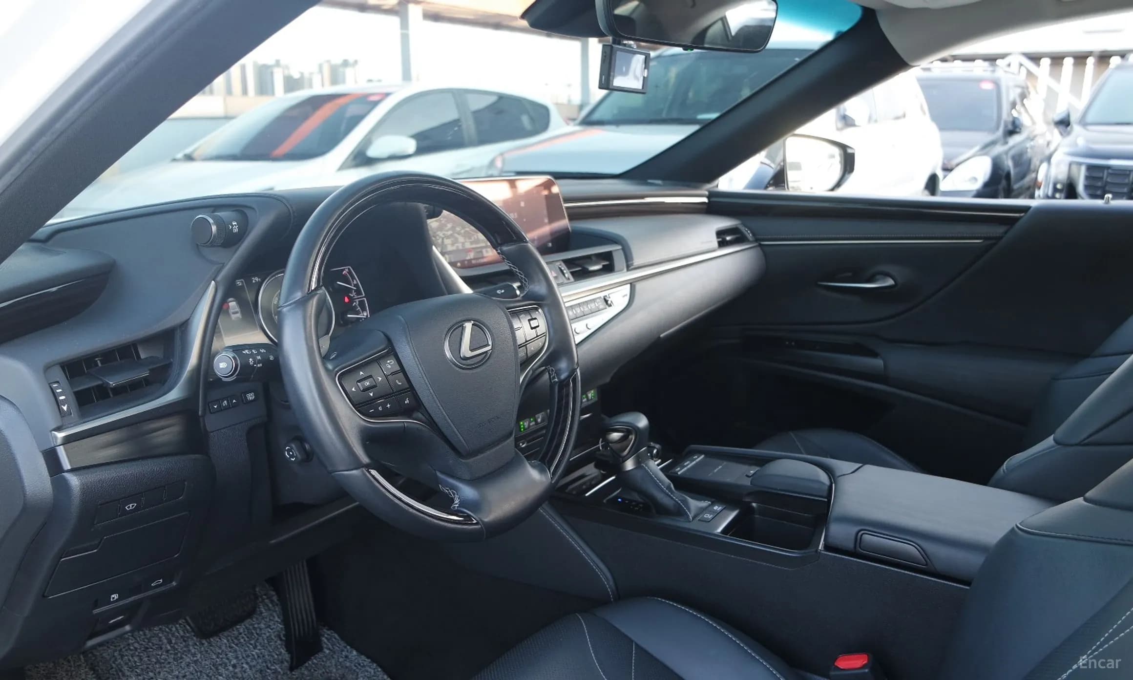 ES300h 7th Generation