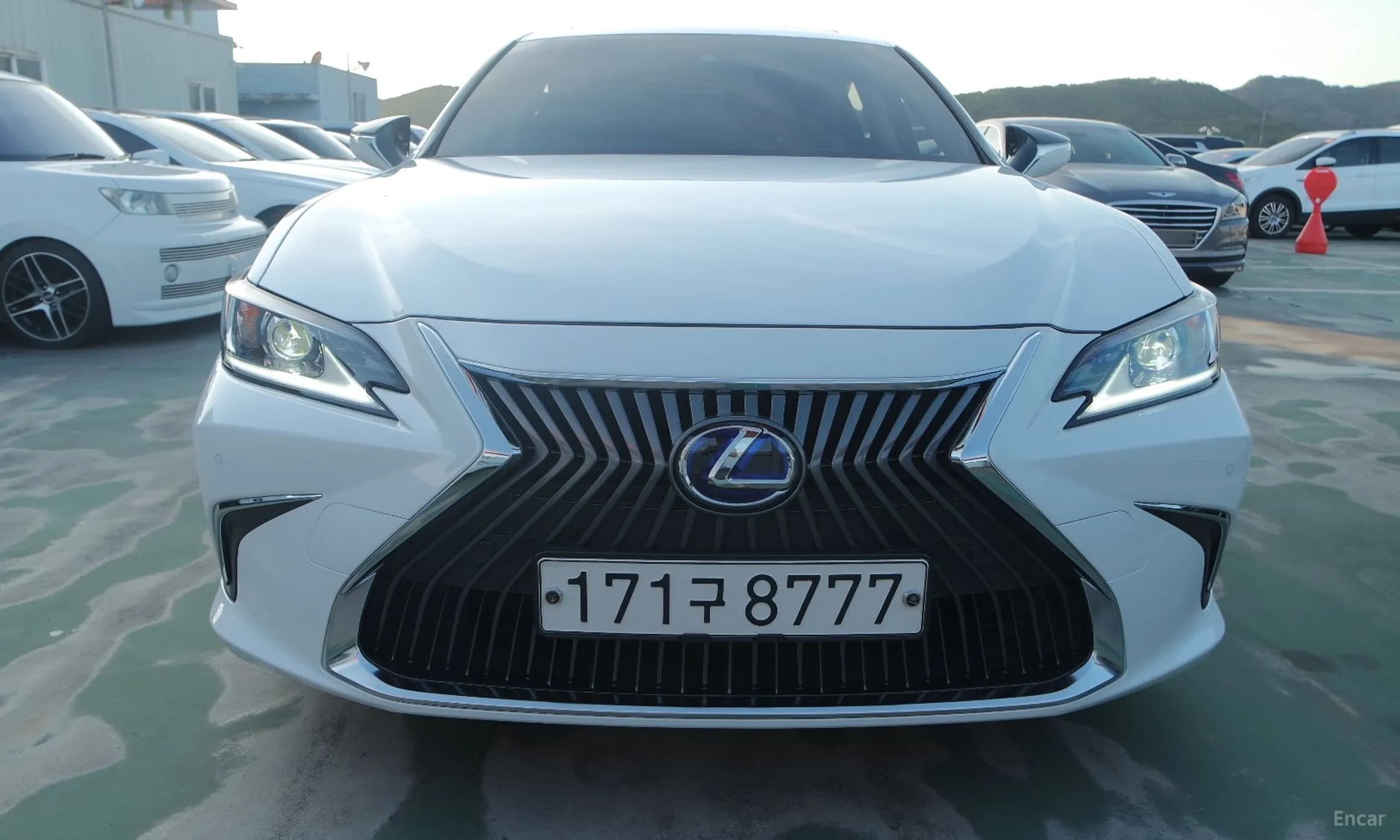 ES300h 7th Generation