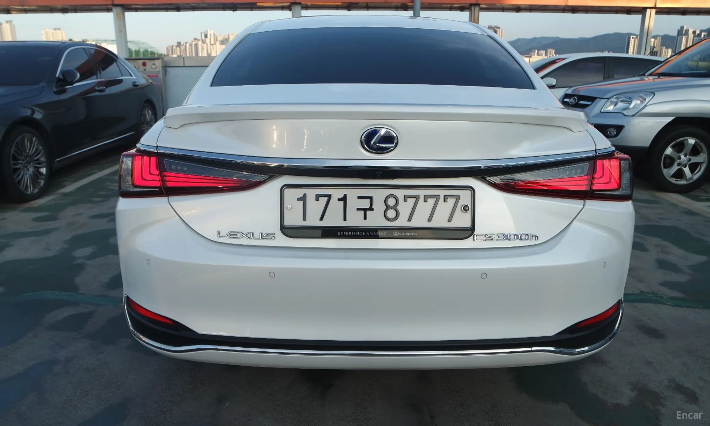 ES300h 7th Generation