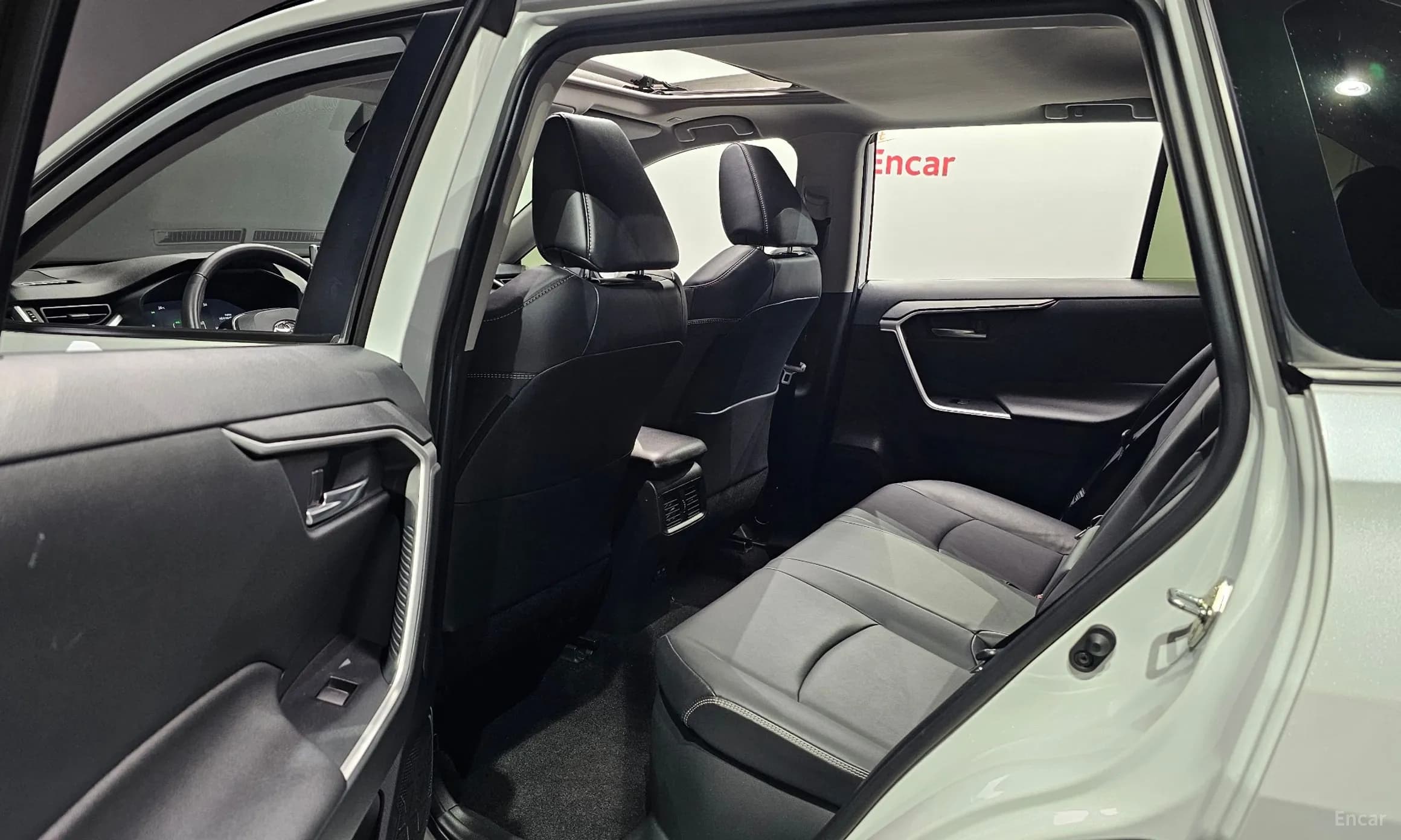 RAV4 5th Generation