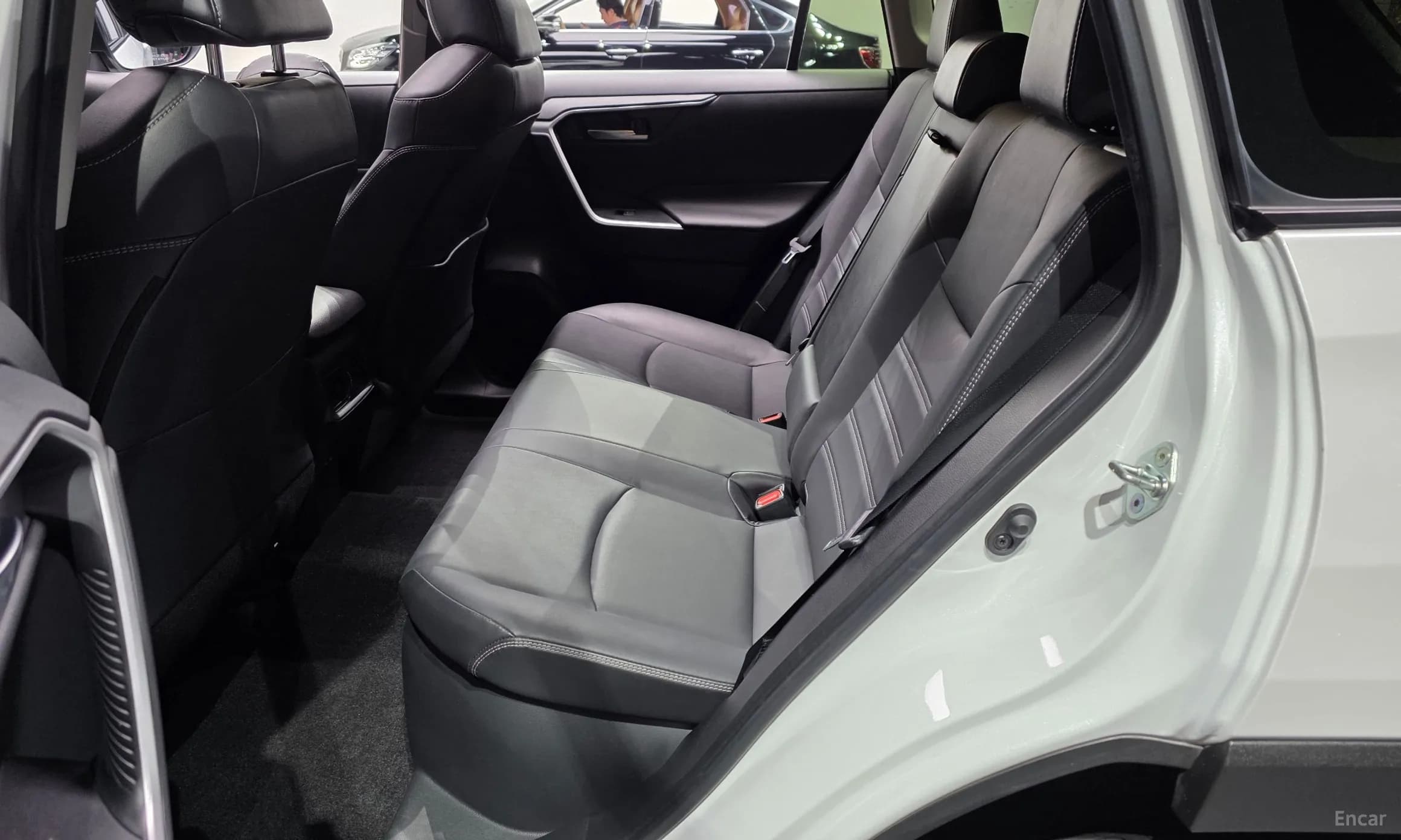 RAV4 5th Generation