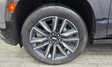Escalade 5th Generation