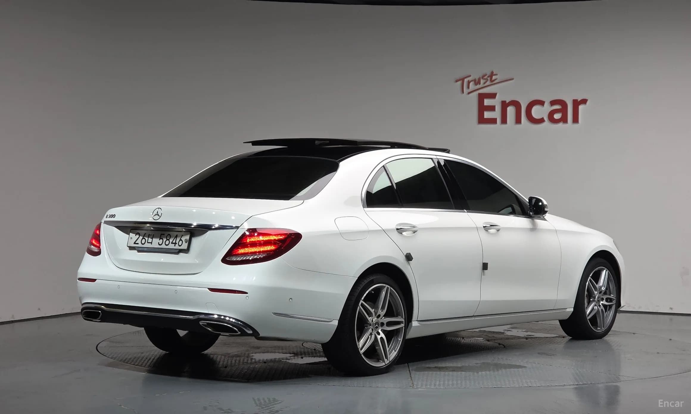 E-Class W213