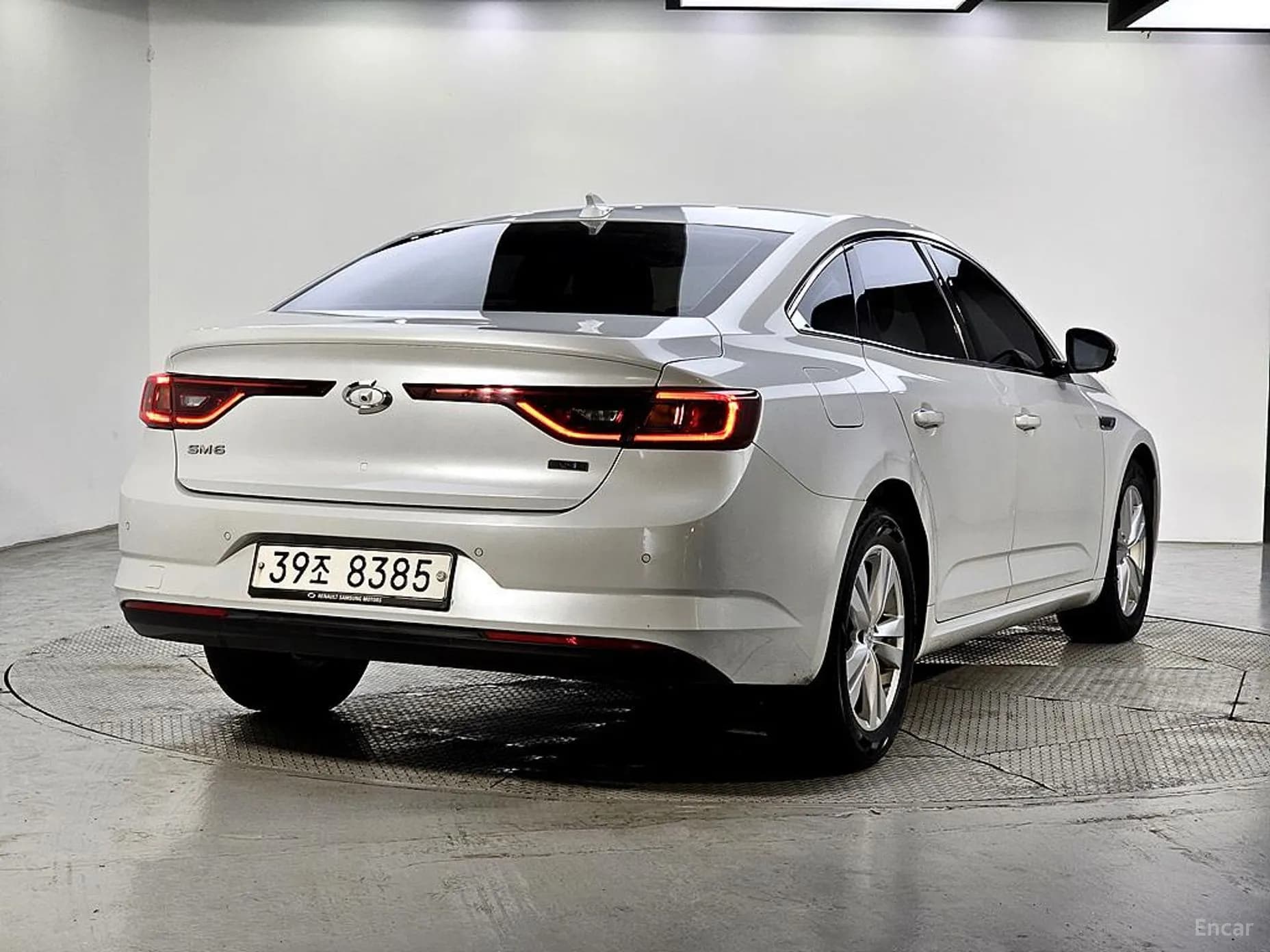 SM6
